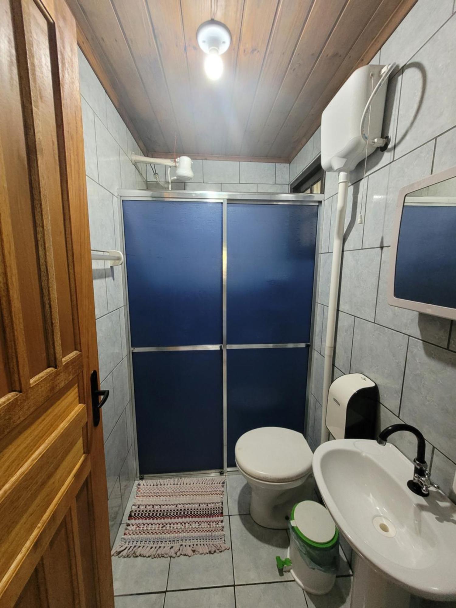 Quarto Família com Banheiro