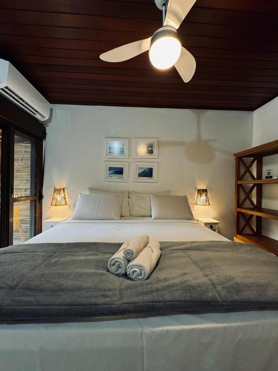 Quarto Standard com Cama de Casal ou 2 de Solteiro e Varanda